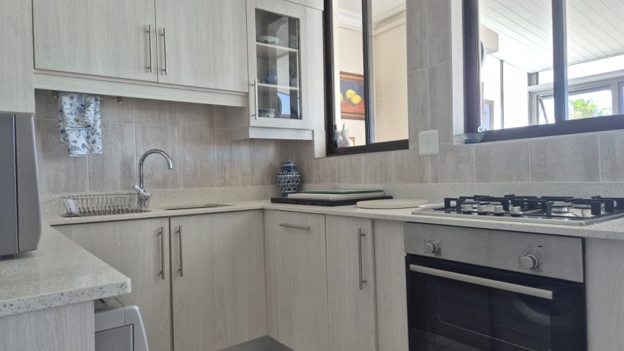 2 Bedroom Property for Sale in Stilbaai Wes Western Cape